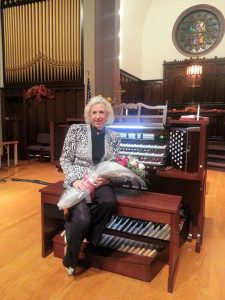 Diane Bish and Allen Organ at Trinity Lutheran Church, Elwood City, PA